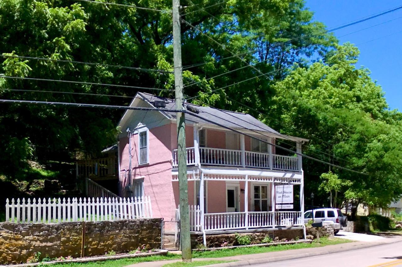 The Pink House On Main - Lower 유레카 스프링스 외부 사진
